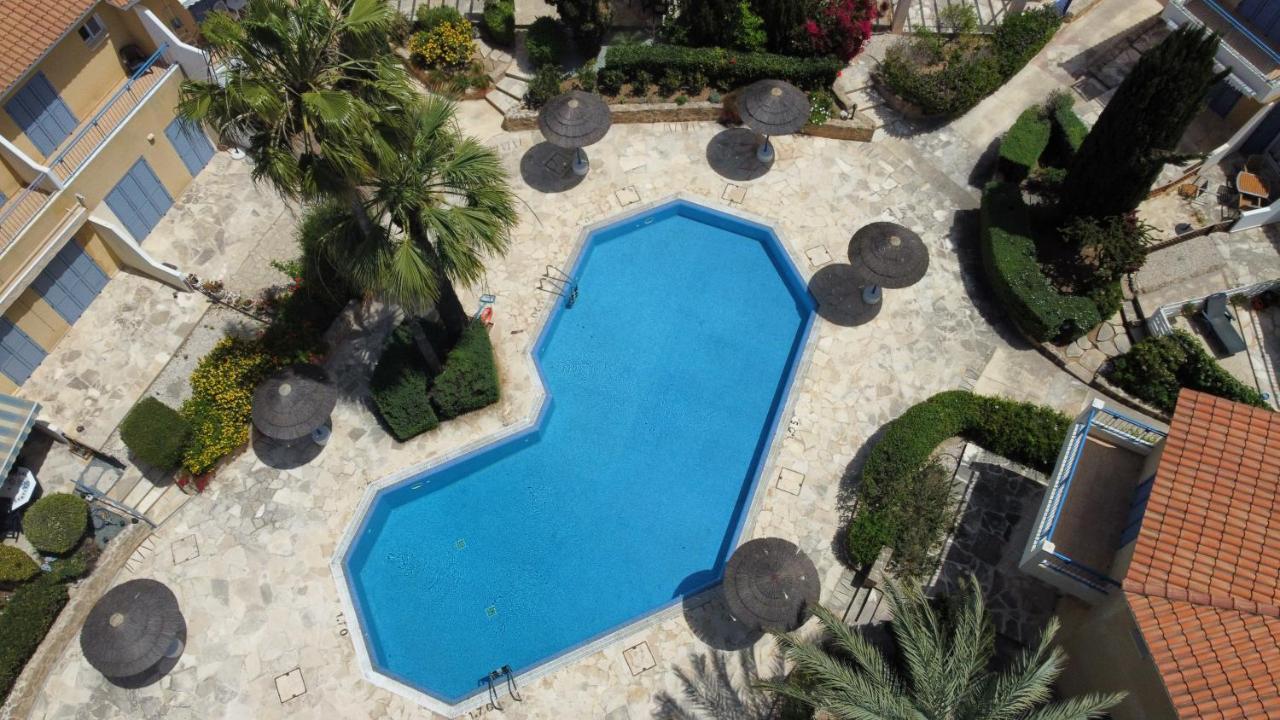 Regina Gardens Lovely Apartment Paphos Luaran gambar