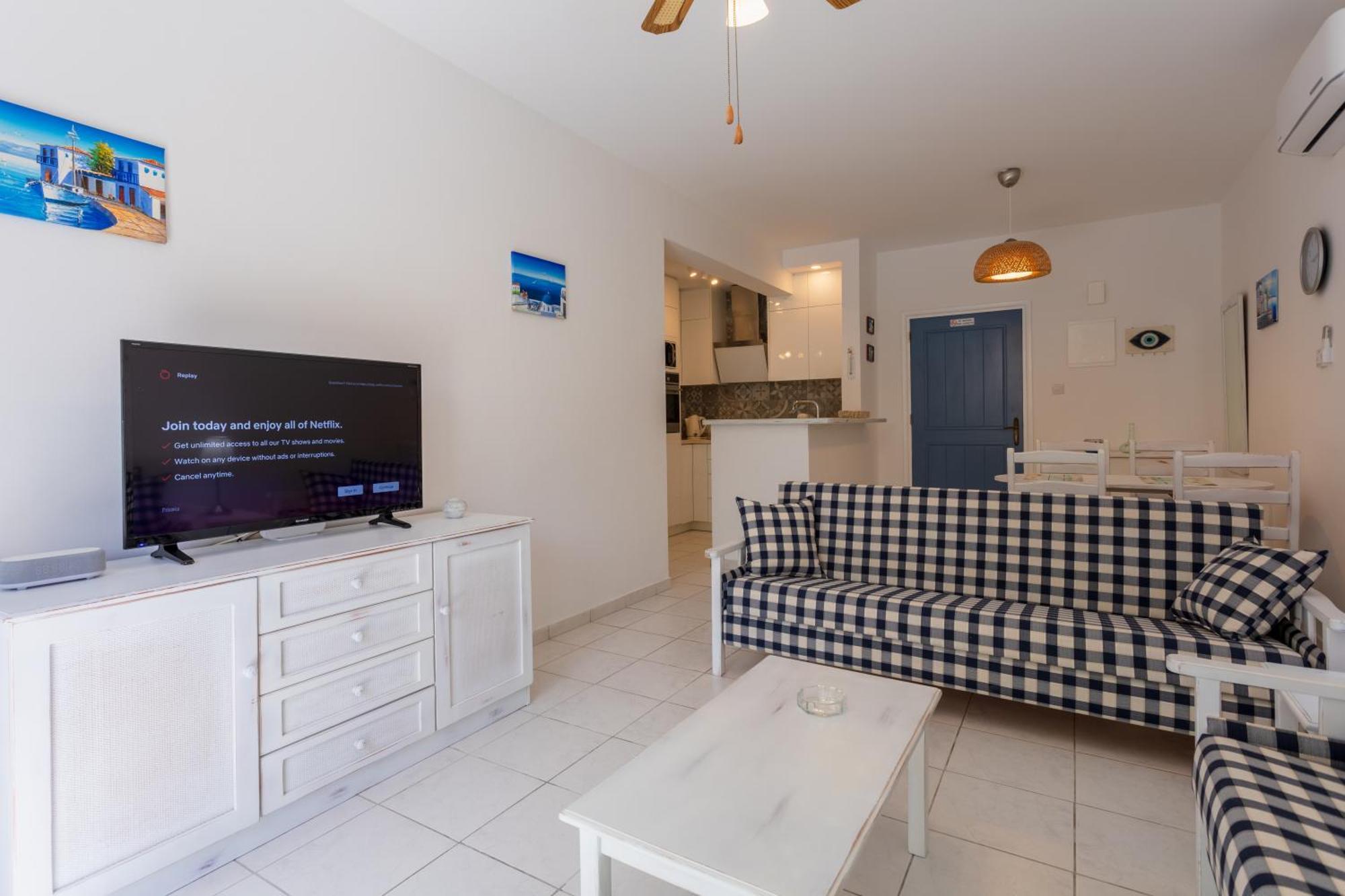 Regina Gardens Lovely Apartment Paphos Luaran gambar