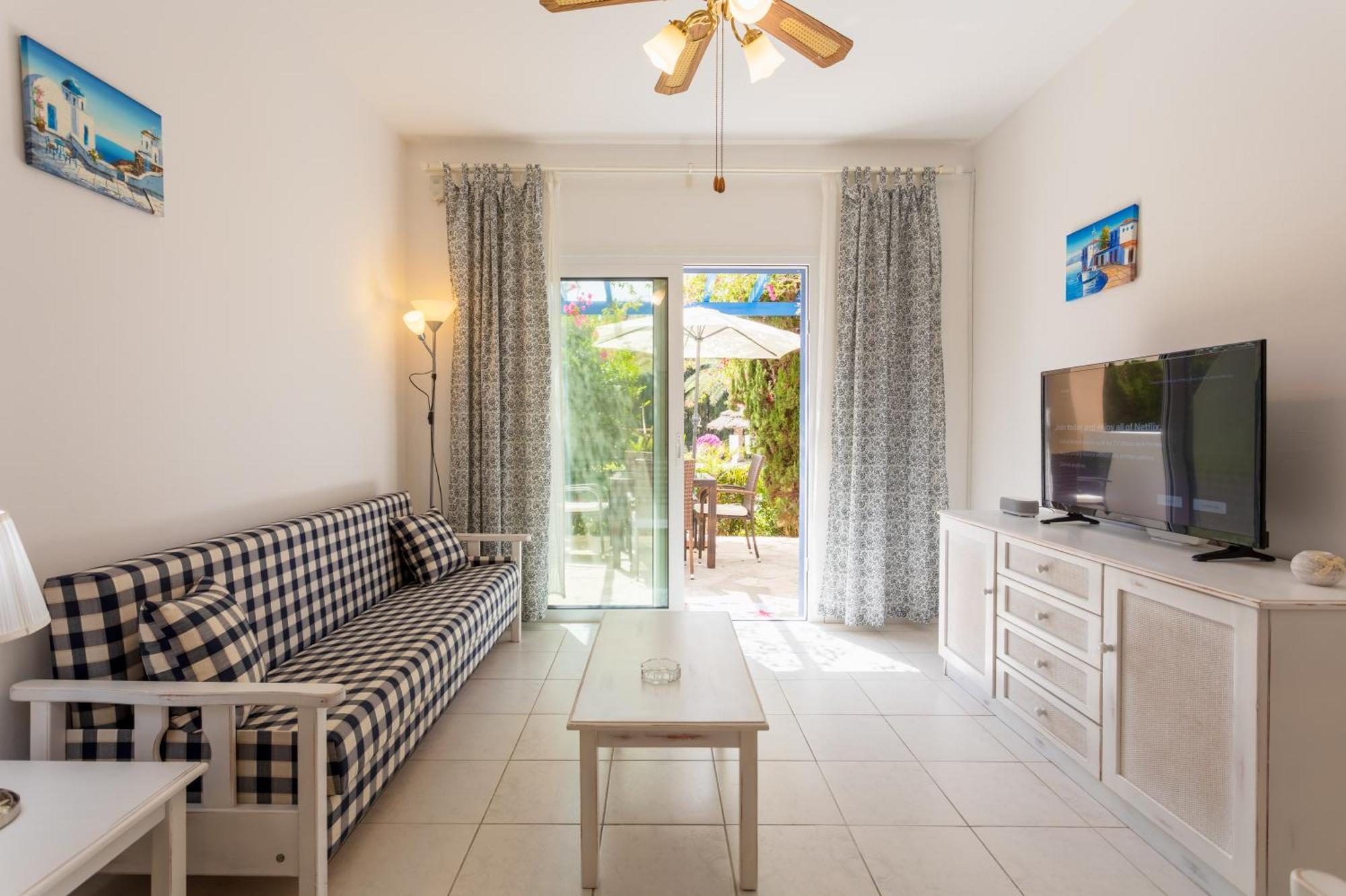 Regina Gardens Lovely Apartment Paphos Luaran gambar