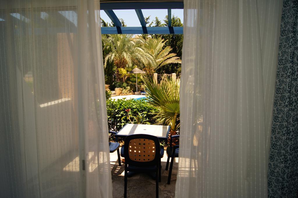 Regina Gardens Lovely Apartment Paphos Luaran gambar